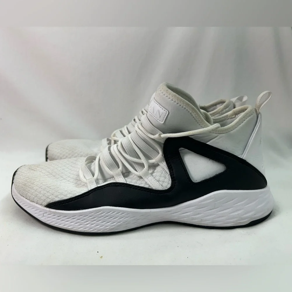 Nike air Jordan formula 23 white/black - Picture 1 of 6